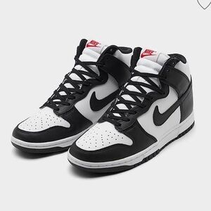 Nike Women's Dunk High Retro Casual Shoes in Black/White Size 6.0 Leather